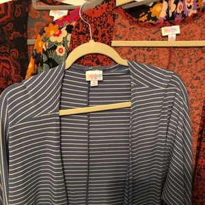 Lot of 4 size Medium LuLaRoe Lindsay’s